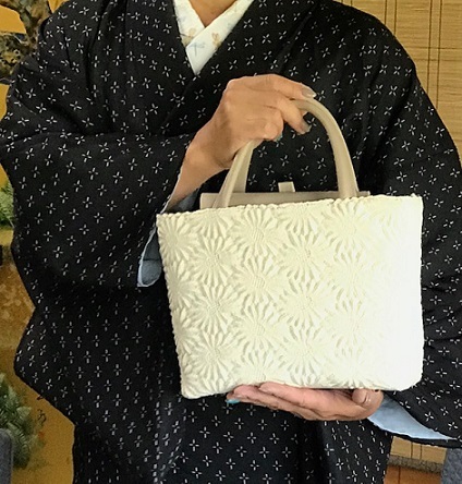 ランチ会・竺仙兎の麻帯のお客様・明日からの営業予定。_f0181251_13091739.jpg