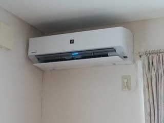 エアコン買い換えました_a0162872_16273801.jpg