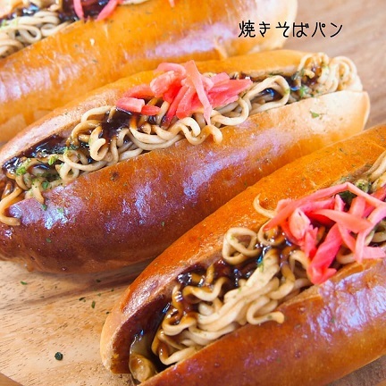 食パン 焼きそばパン 人生で我慢するのはトイレだけ 食パン 焼きそばパン 人生で我慢するのはトイレだけ