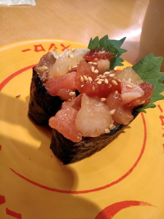 8パーセント最後の外食はスシロー!!_c0117936_16373482.jpg