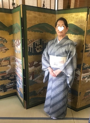 ランチ会・絞りの夏着物に鱗帯・コンサートへもご一緒に。_f0181251_18340057.jpg