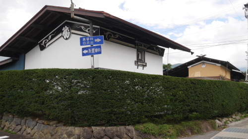 八ヶ岳連峰西麓の土蔵群_f0130879_22274639.jpg
