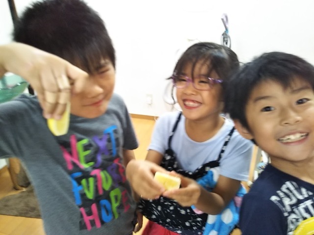 f0225094_11075030.jpeg