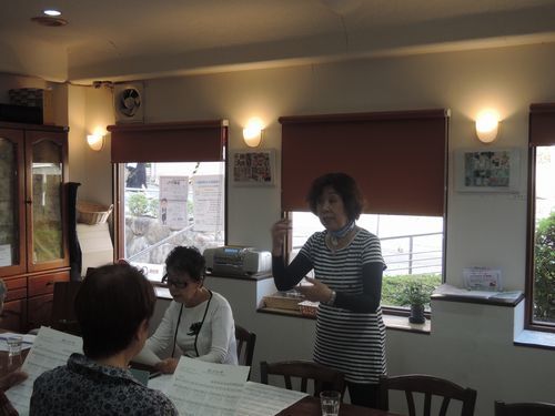 みんなでシャンソン♪_f0223914_20323184.jpg