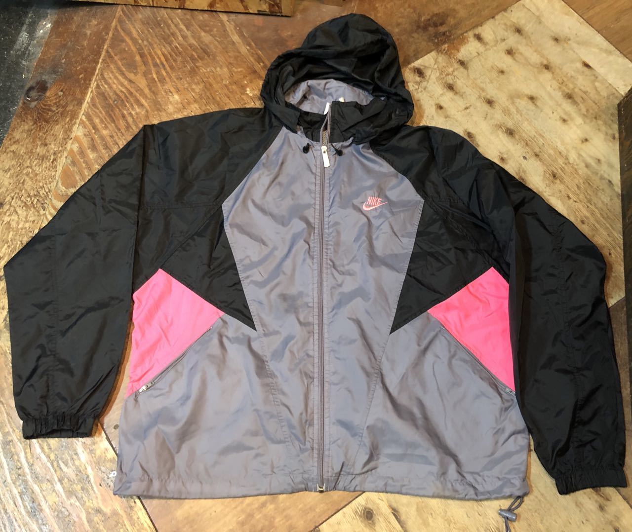 nike nylon hoodie