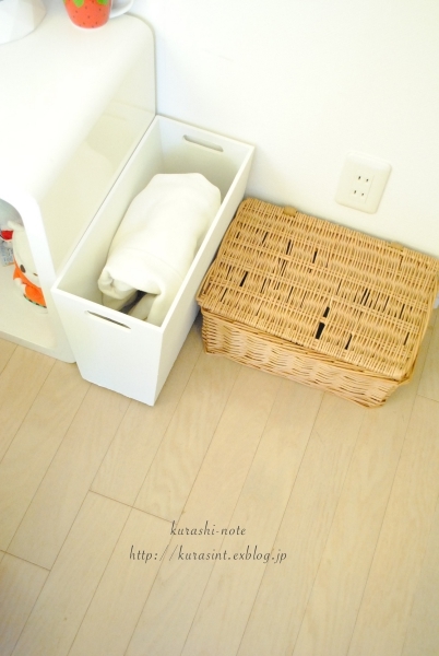 【DIY】セルフペイント *「壁に付けられる家具・棚」リメイク完成!_b0351624_16345296.jpg
