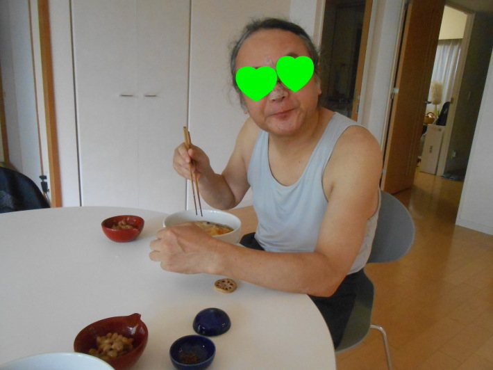 野菜のかき揚げ蕎麦とオーケーストア開店_a0095931_20425722.jpg