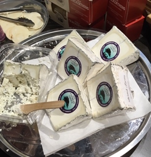 Bristol Farmsの試食品と感動のリコッタチーズ_e0350971_13560773.jpg