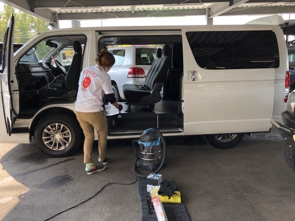 10月2日(水)本店ブログ♪ ベンツS63 H27年車新入庫です✨ ランクル ハマー アルファード_b0127002_16044496.jpg