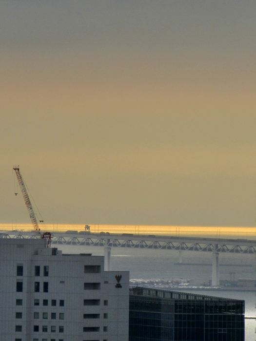 ラウンジでモーニングフルーツ【横浜ベイシェラトン】_b0009849_1012466.jpg