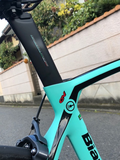 Bianchi  OltreXR4  _d0338933_12114083.jpg