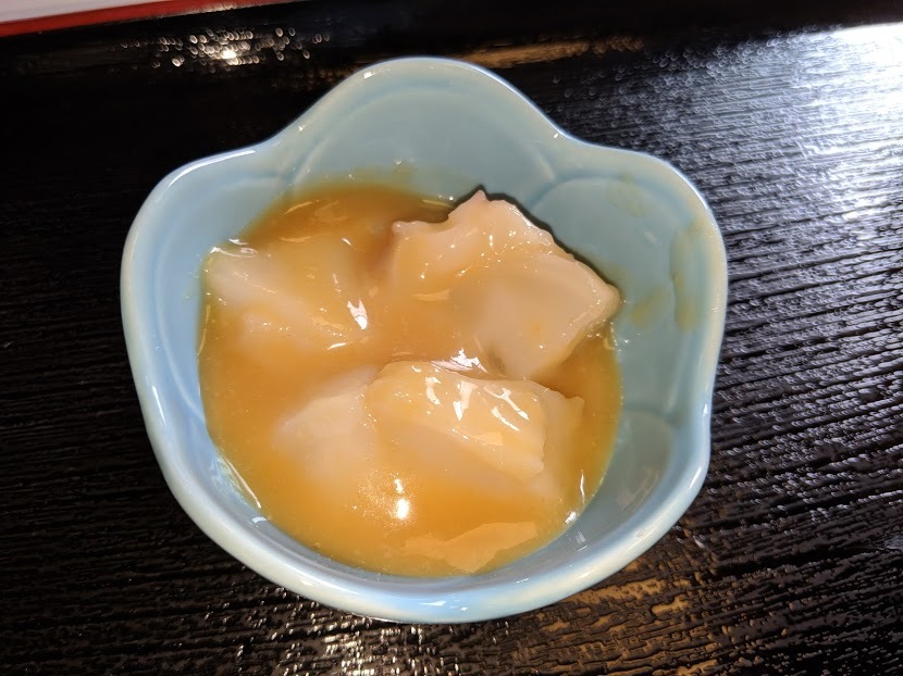 ちょび丸さんで海鮮丼（千歳市東郊2）_f0397261_07332537.jpg