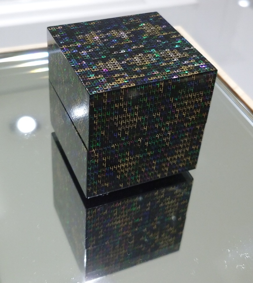 池田晃将漆芸展　電光装飾 ーCyber Effectー at 日本橋高島屋_c0002171_01400775.jpg