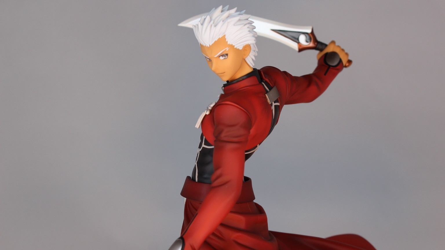 Fate/stay night Unlimited Blade Works] Archer Figure review (アーチャー フィギュア レビュー ALTER)_e0251890_22213538.jpg