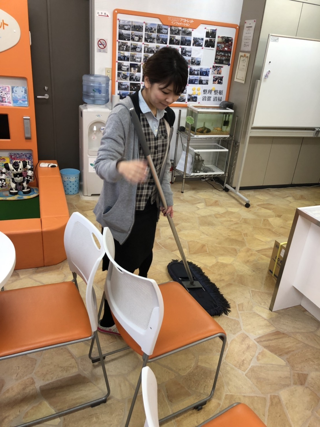 10月4日(金)☆TOMMYアウトレット☆あゆブログ((pq•ᴗ• )♬ セレナS様ご成約♪キューブW様ご成約♪_b0127002_16345730.jpg