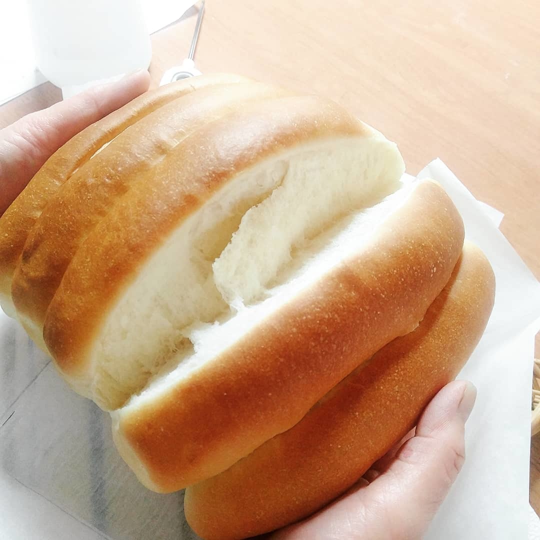 10月2日(水) 一つの生地から4つのパン②_d0138307_09032376.jpg