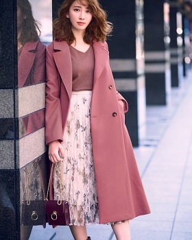 小嶋陽菜さん風 大人フェミニンなピンクコート 花柄ロングスカートコーデ例 Ray レイ 系ほなみのブログ 小嶋陽菜さん風 大人フェミニンなピンクコート 花柄ロングスカートコーデ例 Ray レイ 系ほなみのブログ