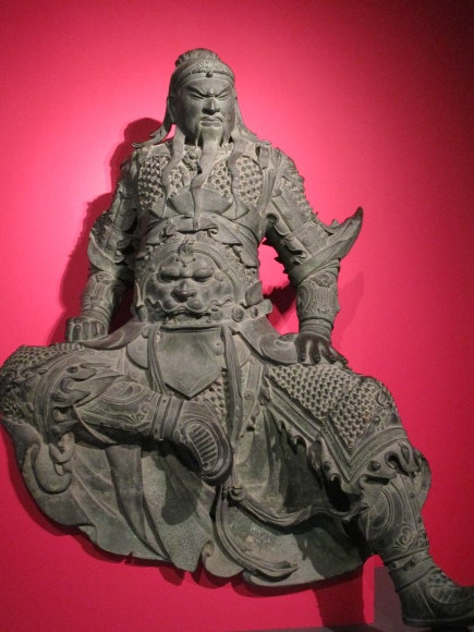 神となった関羽の像に会える・九州国博「三国志展」_a0237545_23182957.jpg