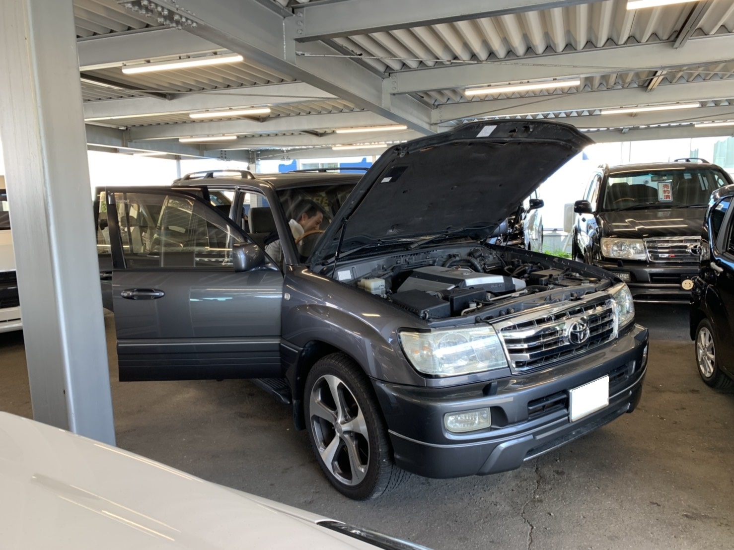 10月6日(日)ハマーH3入庫しました✨✨ ランクル エスカレード ベンツ LX570♡TOMMY♡_b0127002_17235630.jpg