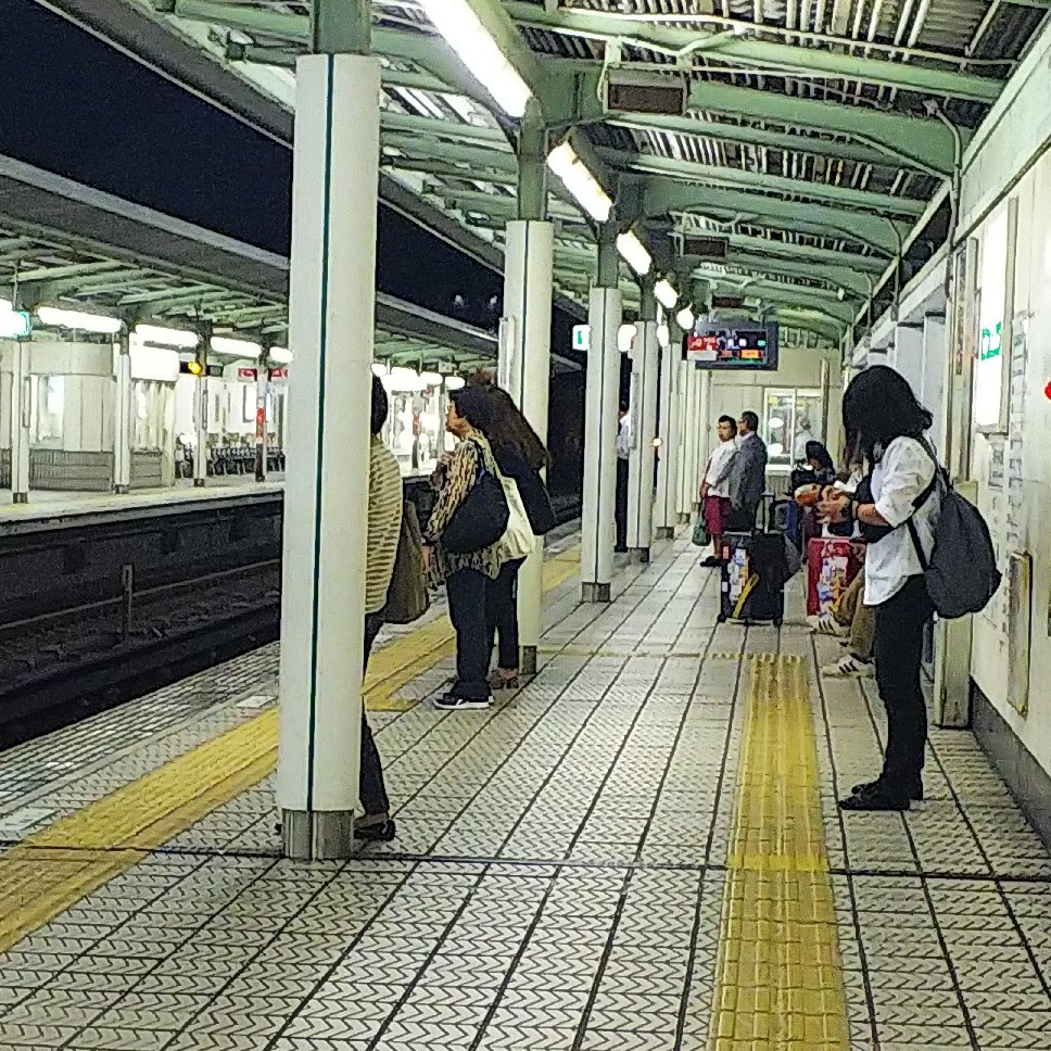 淀屋橋の日の出、朝潮橋の日の入り_a0098418_16493700.jpg