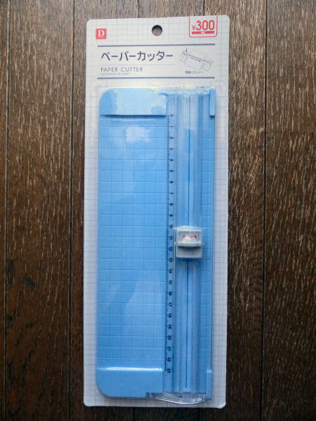 ダイソー 300円 ペーパーカッター In One S True Colors ダイソー 300円 ペーパーカッター In One S True Colors