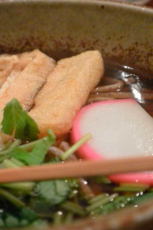 【(東京グルメ)新宿「粗挽き蕎麦 トキ」で「長珍」の燗酒呑み比べ!!】_a0005436_12374769.jpg