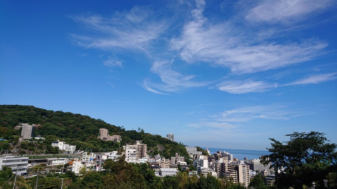熱海にも増えている中国人_e0249060_09535100.jpg