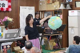 城地区敬老会に音楽をお届けです_e0040673_20515134.jpg