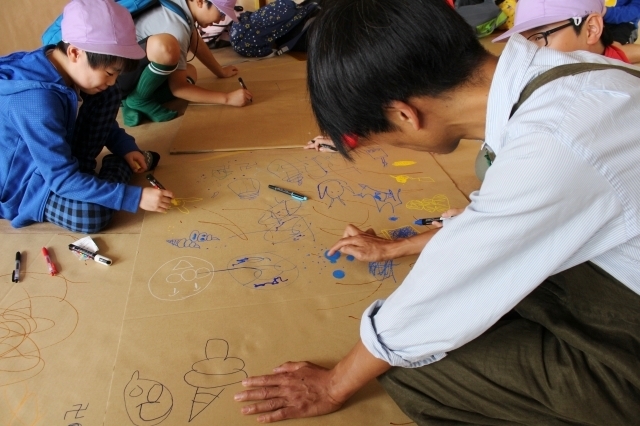 【おとどけアート×森迫暁夫 美しが丘緑小学校】10/3 2日目_a0062127_21553089.jpg