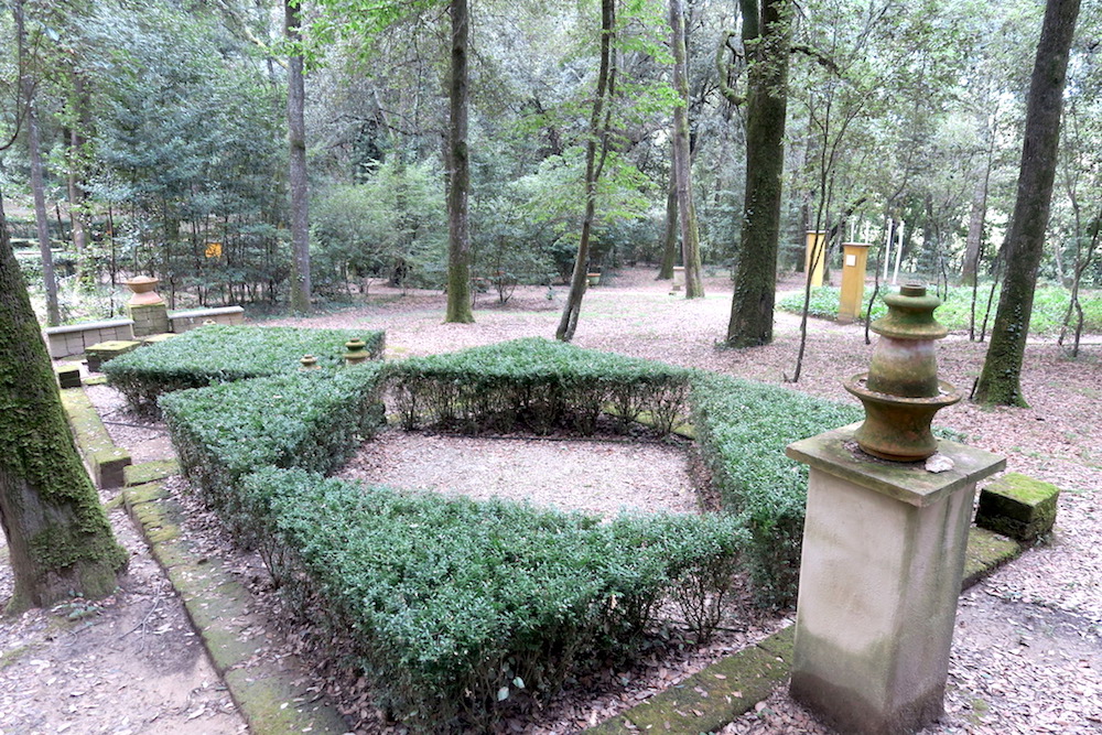 瞑想に言葉がさそう美しい森、Il Bosco della Ragnaia 2_f0234936_764027.jpg