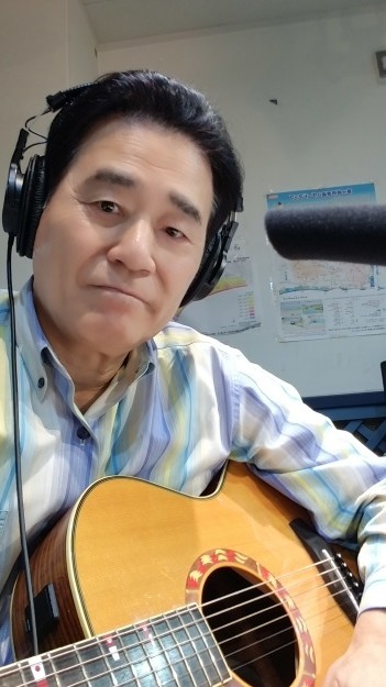 昨日のラジオ出演_e0119092_11435224.jpg