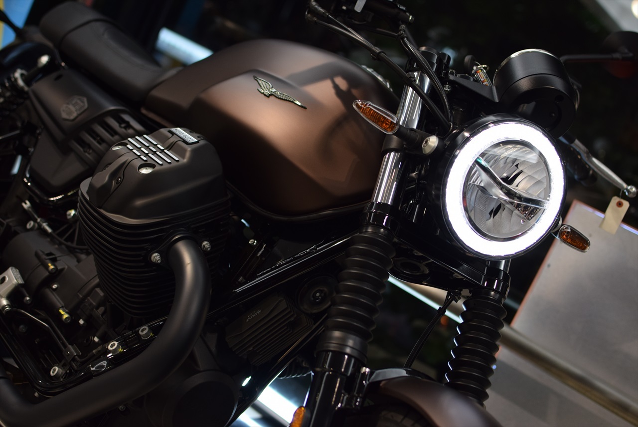 MOTO GUZZI V7Ⅲ STONE Night Pack（モトグッツィ V7Ⅲ ストーン