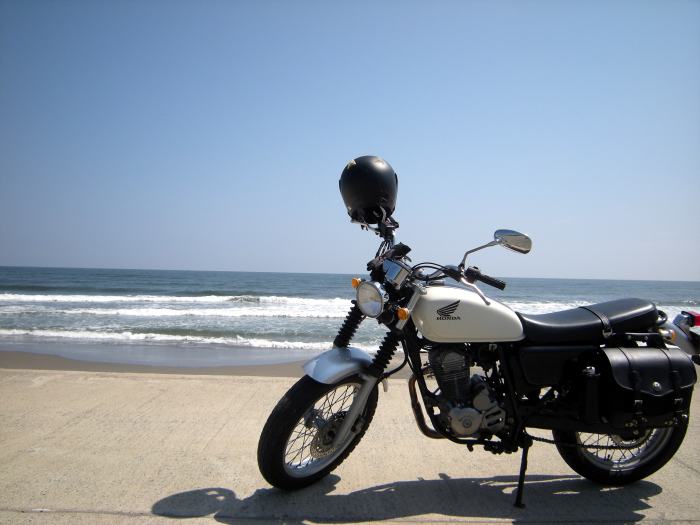 今年の夏はバイクで海に行ってきたぞ か写 Kasha