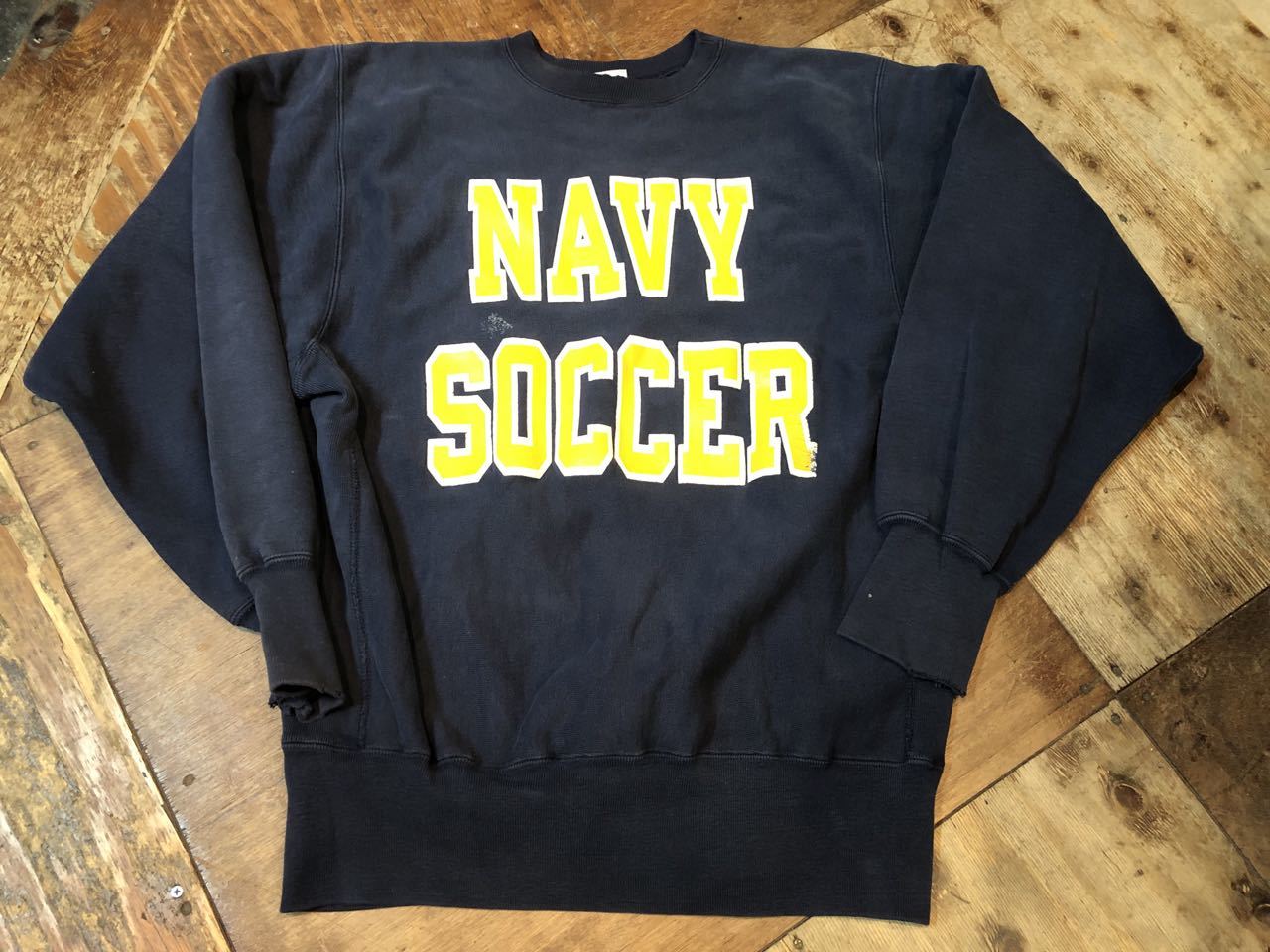 １０月１２日（土）入荷！９０s　Champion チャンピオン　リバースウィーブ！U.S NAVY　_c0144020_13515412.jpg