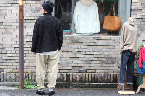 「ChahChah」 伝統のアランセーターを、、、 \"ROLL NECK CABLE KNIT\" ご紹介_f0191324_07503761.jpg