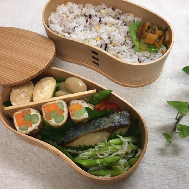 lunch box  ×4  やっと秋らしく・・・そして 台風が心配です。_a0165160_15341596.jpg