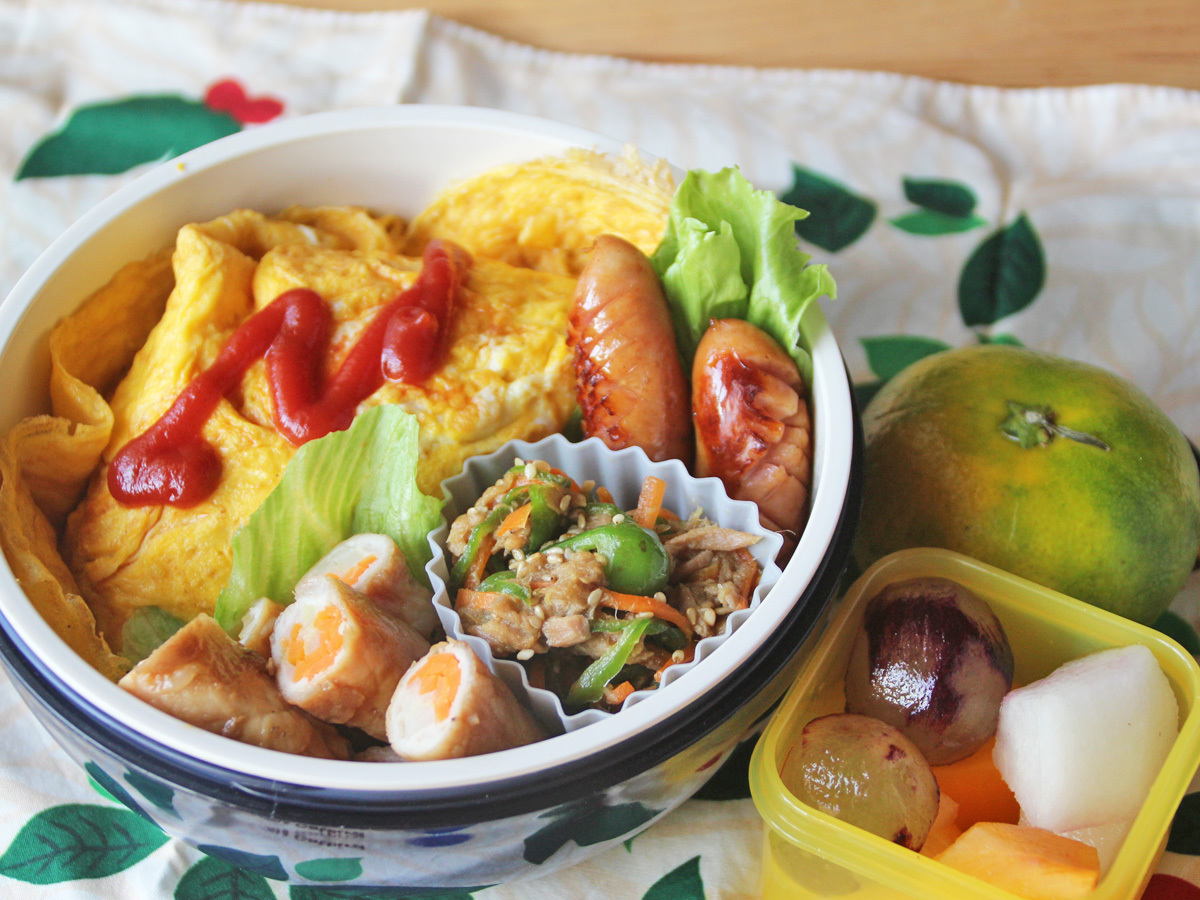 オムライス弁当_a0216871_08463531.jpg