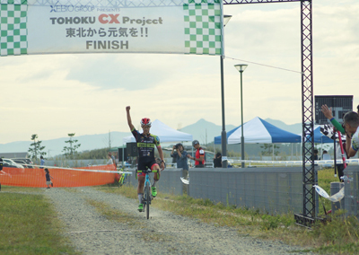 金栄堂サポート:SNEL CYCLOCROSS TEAM・積田連選手 東北シクロクロスシリーズ第1戦優勝ご報告&Fact®×ICRX NXTインプレッション!_c0003493_09573112.jpg