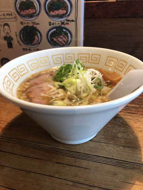 【（山梨グルメ）山梨ラーメン屋巡り - アメリカヤ横丁 ラーメン酒場 藤桜（ふじざくら） -（韮崎市）】_a0005436_12421247.jpg