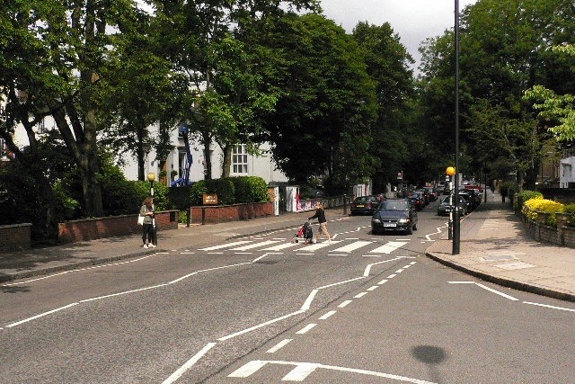 ABBEY ROAD 50周年記念と Dolby Atmos..._f0057849_0341514.jpg