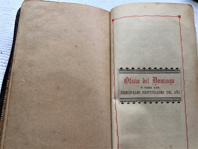 Book 328 100年前の革表紙の宗教書 SOLD OUT! : スペイン・バルセロナ