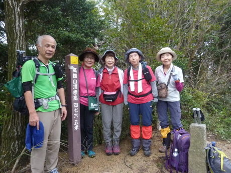 摩耶山 『桜谷から山寺尾根へ』 縦走路よりちょっときついルートを楽しもう_c0218841_11341508.jpg