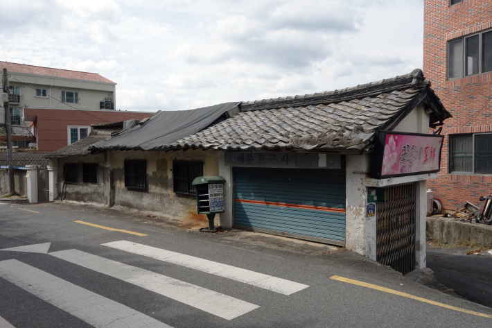 金海(キメ 김해)で伽耶の歴史散策 釜山金海軽電鉄で国立金海博物館、首露王陵、大成洞古墳博物館など見学 金海空港だけでない金海市(2)_f0117059_16365290.jpg