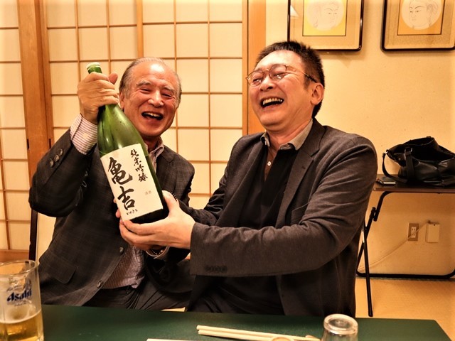 元気の素は楽しい仲間との楽しい時間の共有です、今年一年大変お世話になりました・・・来年はもっといい年にしましょう_d0181492_22385621.jpg