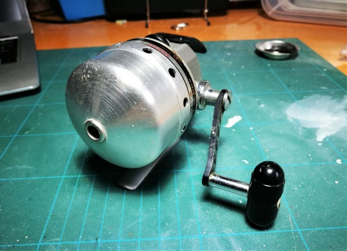 ダイワ スピンキャスト40 と シマノ バンタム 251SG の