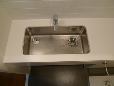 洗面台からマルチシンクへ Table 1 Studio Weblog