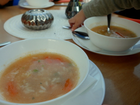 f0210340_04552502.jpg