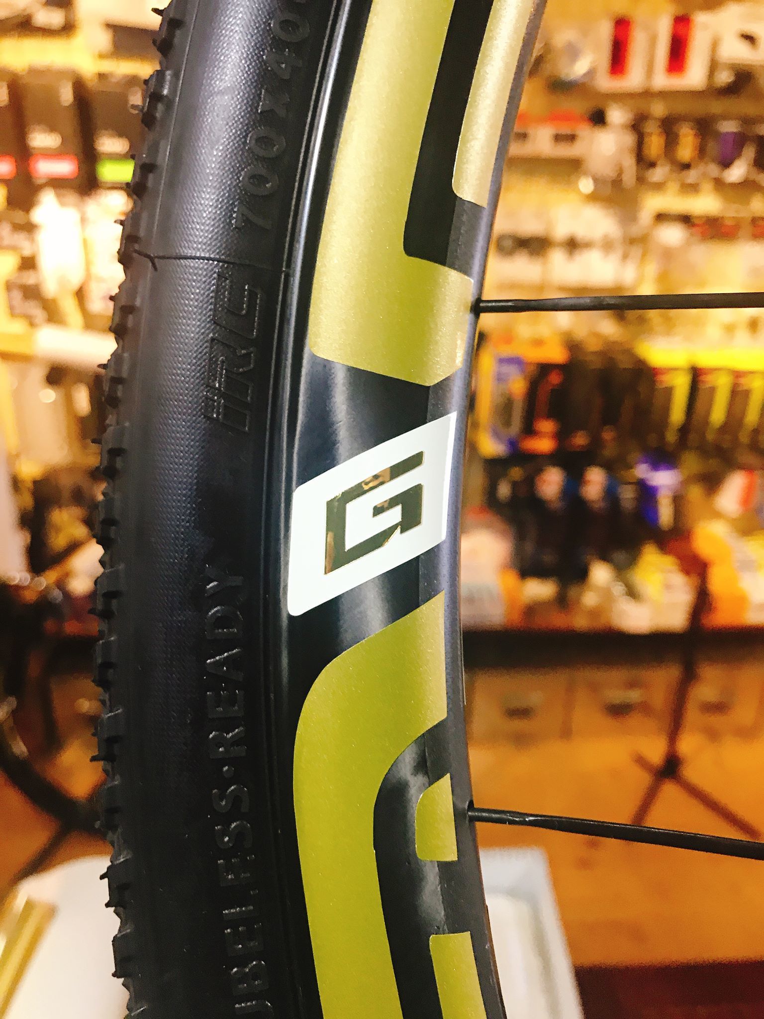 BONSAI x ENVE カスタマーM氏の場合_e0154650_18350849.jpg
