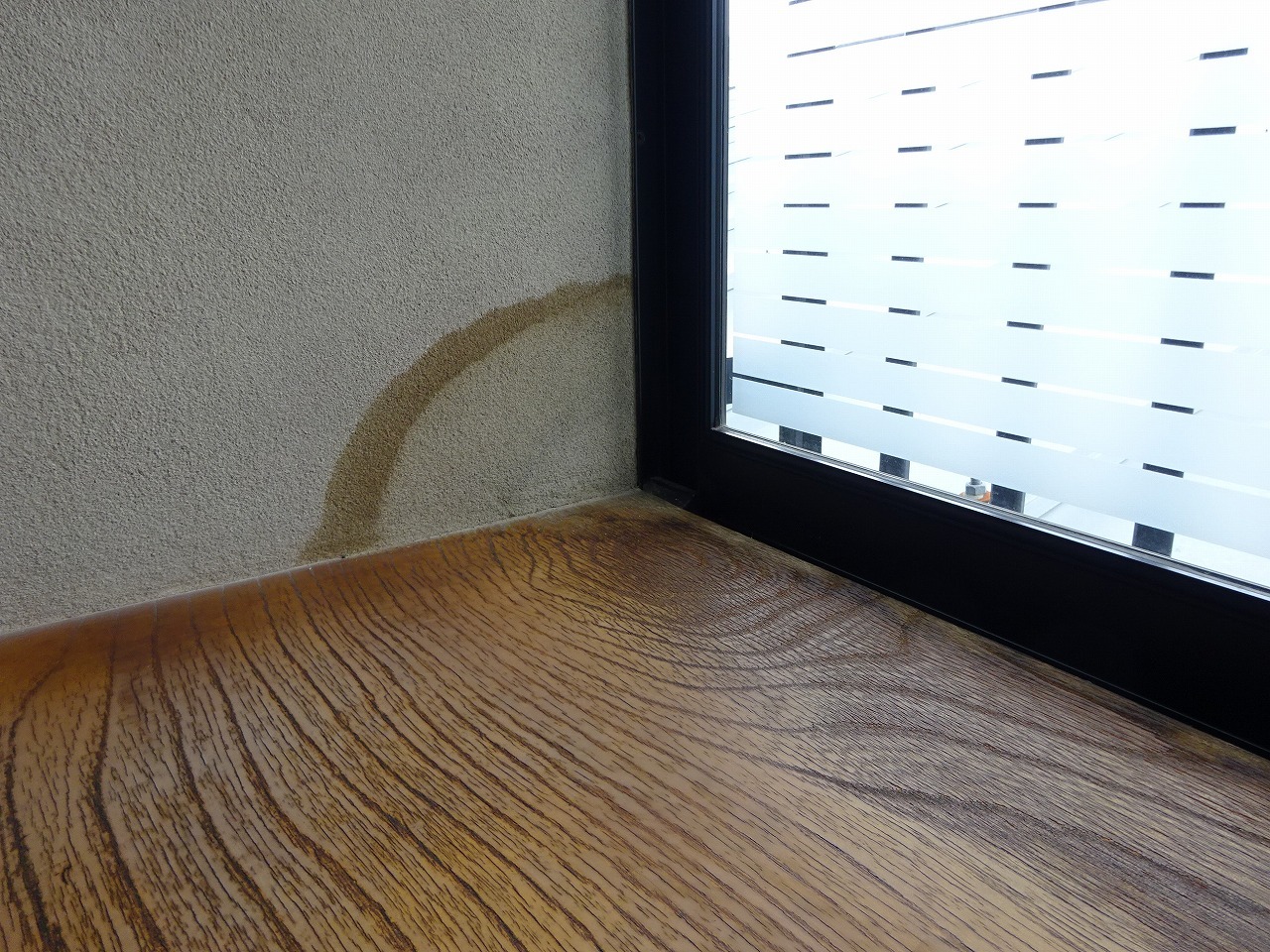サッシからの雨水の進入_b0003400_18544711.jpg