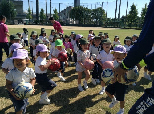 サッカー体験をしました!_c0194522_14580480.jpg
